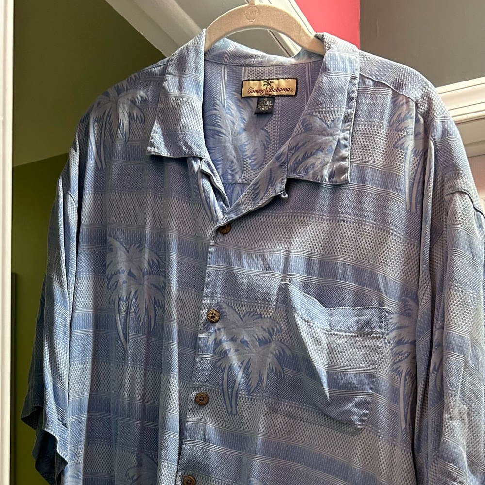 TOMMY BAHAMA